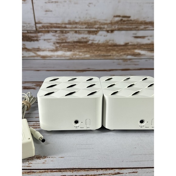 ORBI RBR10 WiFi Mesh Router + 2 RBS10 Satellites - Used Tested - Picture 9 of 9